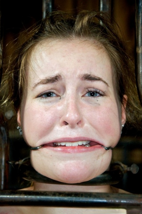 Dungeon Teen Slave Humiliate Gangbang
