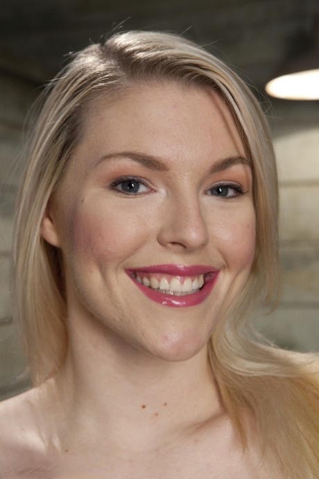 Mature Women In Bdsm